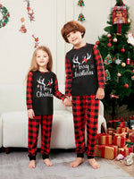 Pyjama de Noël assorti à carreaux rouges et noirs - Vignette | MyaLova