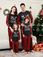 Pyjama de Noël assorti à carreaux rouges et noirs - Vignette | MyaLova