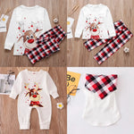 Pyjama de Noël assorti à motif renne - Vignette | MyaLova